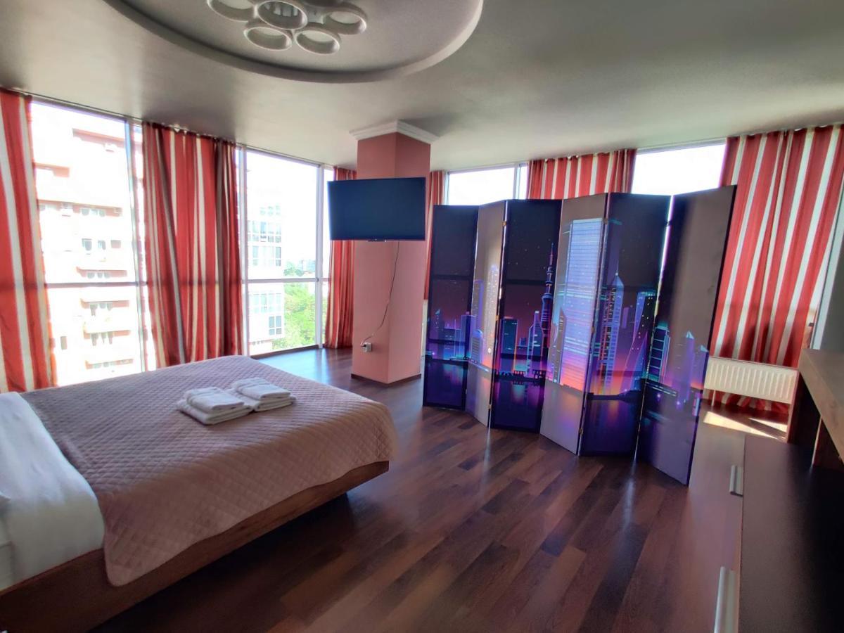 Micromegas Apartments Çernivtsi Dış mekan fotoğraf