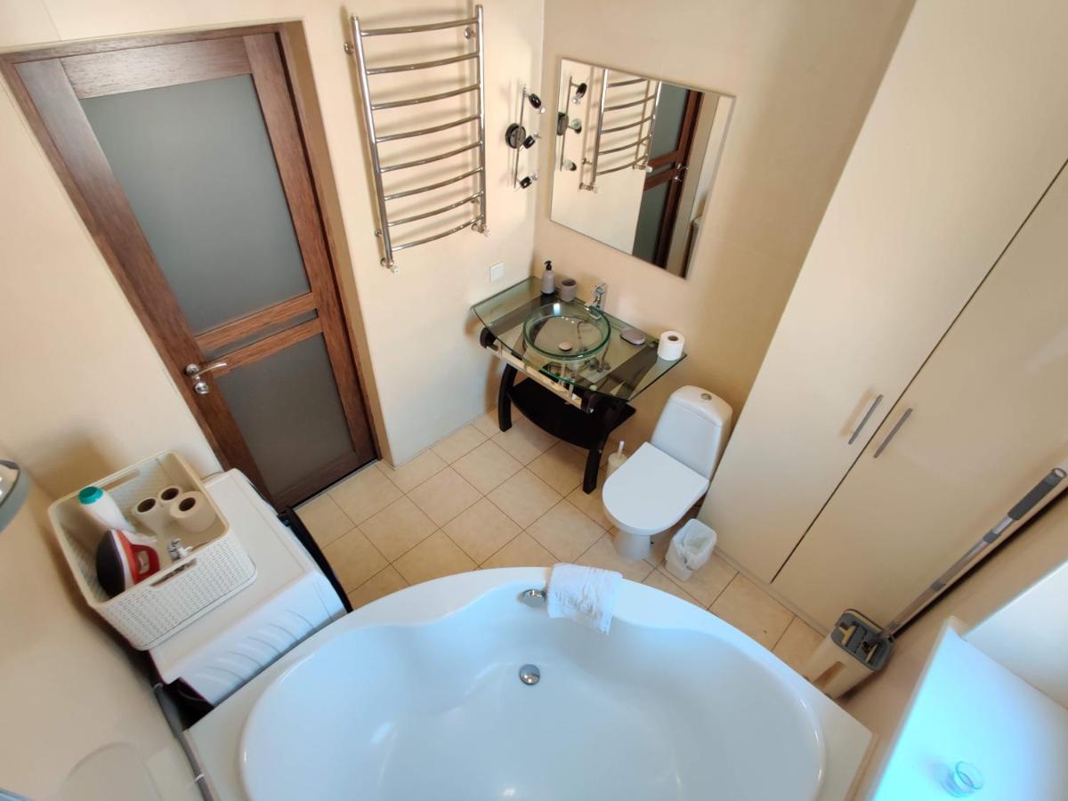 Micromegas Apartments Çernivtsi Dış mekan fotoğraf